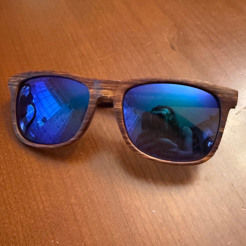 Panama‎ Jack sunglasses polarized blue lens wood grain brown unisex